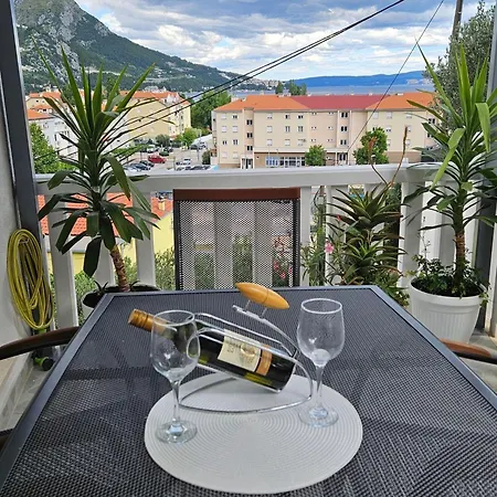 River & Sea Escape Omis
